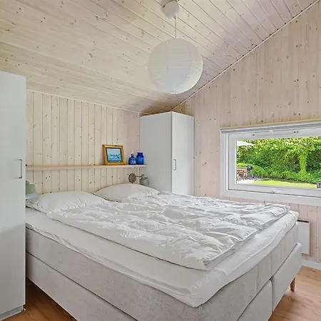 Σπίτι διακοπών Ronna - 160m From The Sea By Interhome